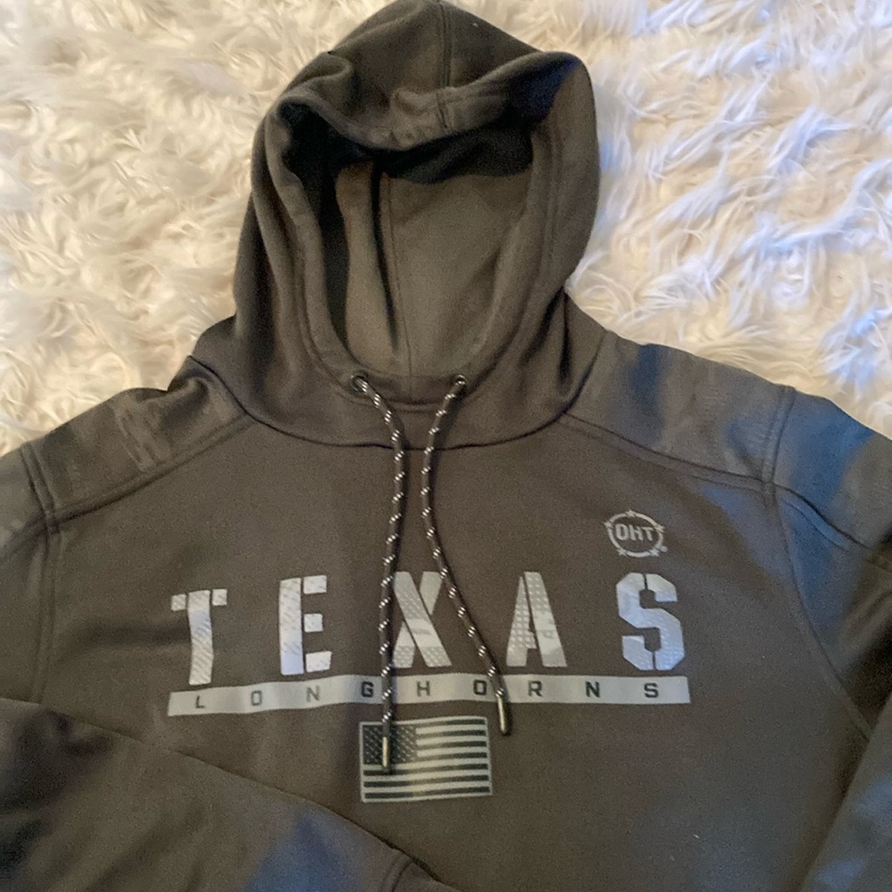 Texas Longhorns Men’s Olive/Camo Hoodie. Part of the OHT Initiative. Like New. - Picture 2 of 12